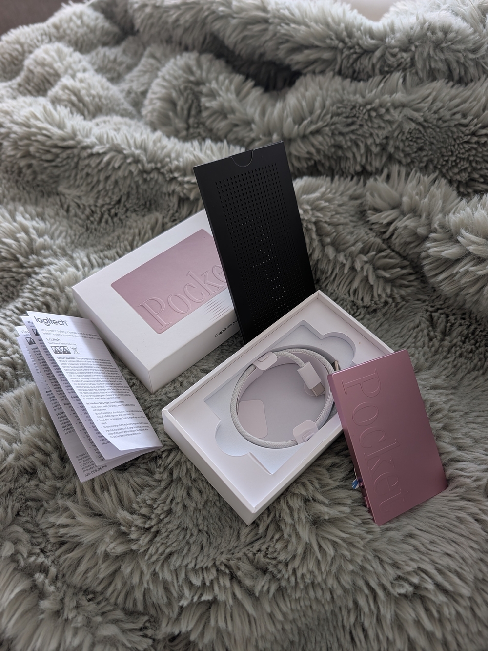 Pocket AI Personal Assistant - Pink - Picture 2 of 5